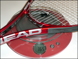 Le poids d'une raquette de tennis